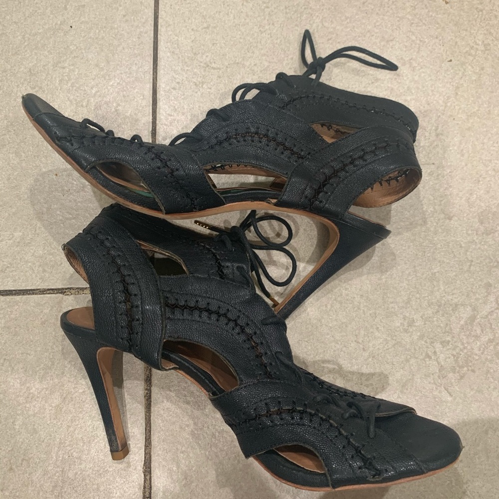 Joie black lace up sexy comfy heels - Picture 10 of 10